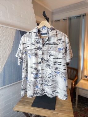 Milano Light Blue and White Hawaiian Button-Down Shirt